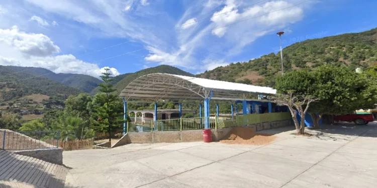 ¡Emboscada mortal en la Sierra Sur! Asesinan a alcalde tras enfrentar a presuntos delincuentes