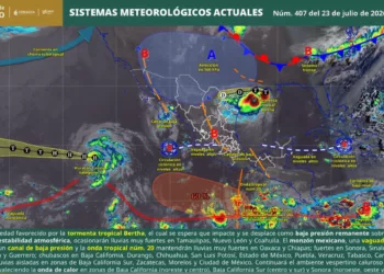 Onda tropical y mar de fondo activan alerta por lluvias fuertes en Oaxaca