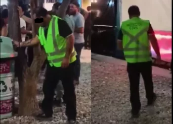 VIDEO | ¡Tambaleando y con chaleco oficial! Viralizan ebrio a presunto integrante de Protección Civil en la Feria del Mezcal