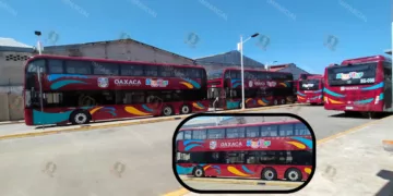 BinniBus de dos niveles en prueba para salir a brindar servicio en Oaxaca