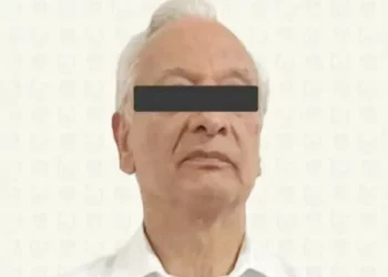 Exdirector de Pemex deja prisión y seguirá en libertad proceso por violencia familiar