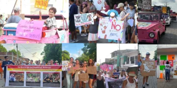 ¡Basta de crueldad! Decenas marchan en Puerto Escondido para exigir justicia por animales torturados y asesinados
