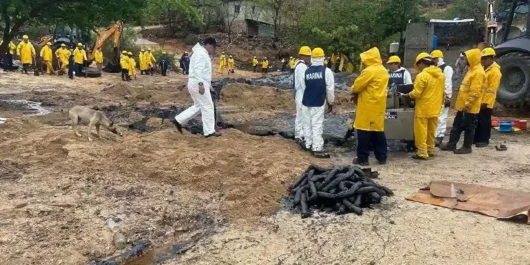 Octava fuga de hidrocarburos de Pemex en menos de un mes