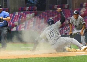 Tigres de Quintana Roo aseguran la serie tras vencer 9-1 a Guerreros de Oaxaca