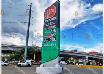 Foto: Pedro Silva // Crece la brecha entre las tarifas de gasolinas. Los precios este fin de semana.