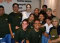 Fotos: Rubén Morales // El equipo de trabajo de MUAK New Bakery acompañó a los propietarios durante la inauguración de la segunda sucursal.
