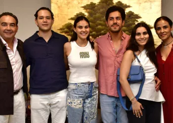 Fotos: Rubén Morales // Familiares y amigos acompañaron a las especialistas durante la inauguración del Centro Integral de Desarrollo Emocional.