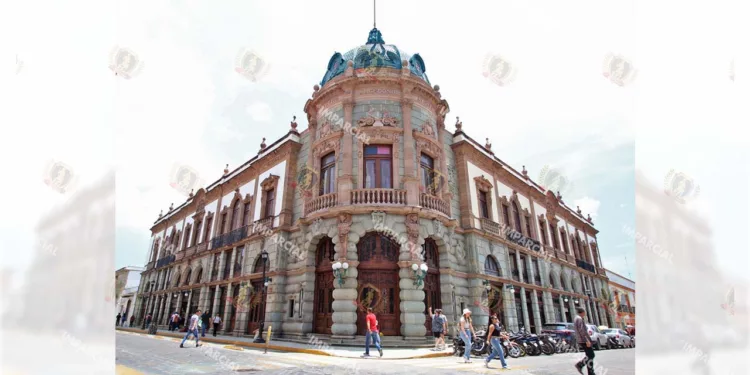 Foto: Archivo El Imparcial // Las sesiones solemnes por el aniversario de Alcalá se hacían en el teatro que lleva su nombre.