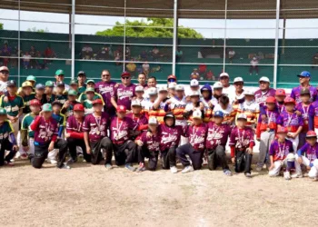 Mangueritos de Chahuites es el campeón del beisbol.