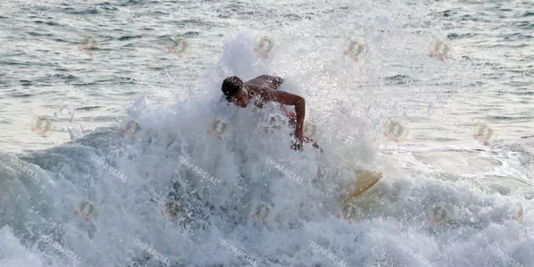 Fotos: Leobardo García Reyes // Puerto Escondido fue designado como Reserva Mundial de Surf.