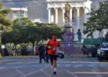 Foto: Leobardo García Reyes // Bomberos se alistan para su carrera.