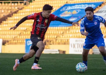 Dragones se impuso a Cruz Azul Lagunas.