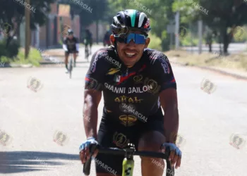 Fotos: Leobardo García Reyes // Efraín Rendón fue el vencedor del ciclismo del fin de semana.