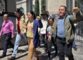 Foto: Cencos 22 // La comisión negociadora de la Sección 22, encabezada por Yeni Araceli Pérez, arriba a Palacio Nacional.