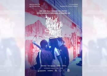 La exposición reúne fotografías, objetos y testimonios que reconstruyen la memoria del graffiti oaxaqueño.