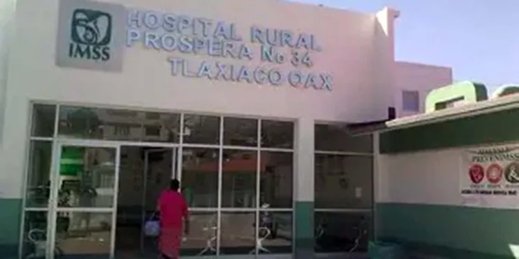 Un hombre y una mujer ingresaron graves a la clínica del IMSS en Tlaxiaco.