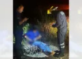 El motociclista de 34 años recibió atención prehospitalaria en el lugar del accidente.