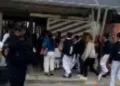 Policías y agentes de vialidad de Huajuapan blindan los accesos escolares.