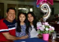 Foto: Rubén Morales // Sara Victoria Aquino Dávalos celebró con alegría su noveno cumpleaños en compañía de su mamá y su abuelito.