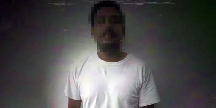 El detenido quedó a disposición de la autoridad correspondiente.