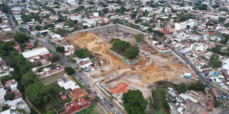 Foto: ilustrativa // Construcción de Parque Oaxaca por parte de Fibra Danhos.