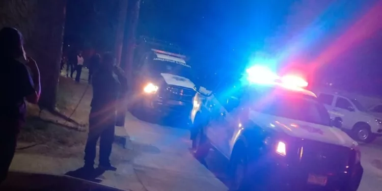 Asalta negocio frente al IMSS de Salina Cruz y cae con arma y parte del botín