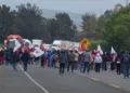 ¡Nochixtlán amanece bloqueado! Organizaciones toman autopista y carretera para exigir respuestas