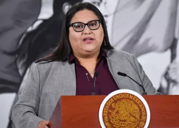 Citlalli Hernández hizo un llamado enérgico a las bases del partido para cerrar filas.