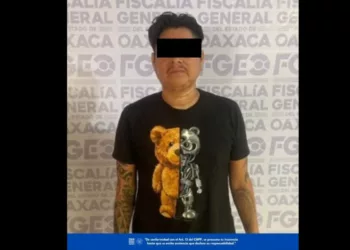 Cae con 28 bolsitas de cristal en Tehuantepec; lo vinculan a proceso