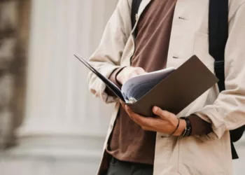 ¿Qué estudiar para ganar más? Conoce las 10 carreras mejor pagadas en México este 2026