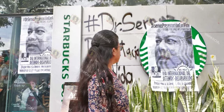 Fotos: Adrián Gaytán // Colectivos de búsqueda censuran la ineficacia e incapacidad de la Comisión Estatal de Búsqueda de Personas Desaparecidas para el Estado de Oaxaca.