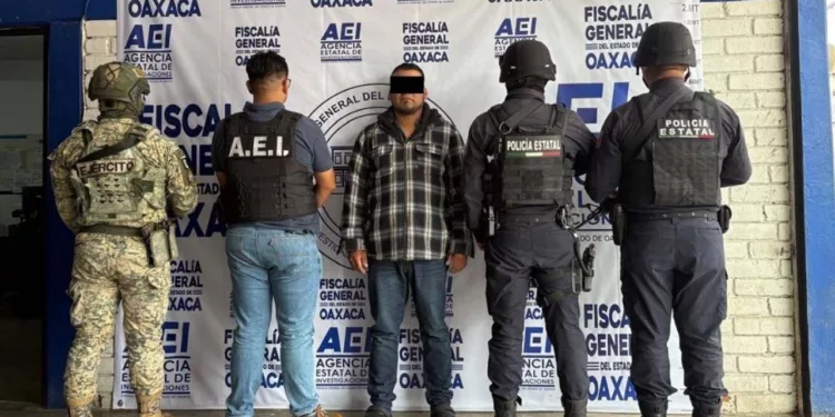El acusado de violencia de género fue asegurado mediante una acción conjunta entre fuerzas estatales y federales.