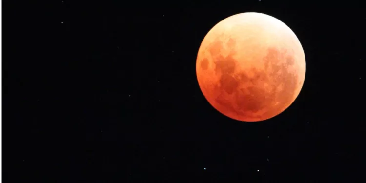 ¡Luna de Sangre en México! Fecha, hora exacta y cómo ver el eclipse lunar de agosto 2026