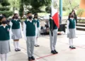 ¿Fin al mérito escolar? La SEP elimina el promedio para elegir la escolta y divide opiniones