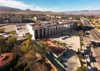 Hospital de la Mujer y la Niñez Oaxaqueña tardó 16 años en edificarse y afronta déficit de especialistas para atender a la población.