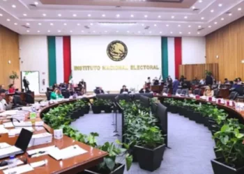 INE define 10,842 mdp para elecciones 2027 y frena el nombre de Somos México