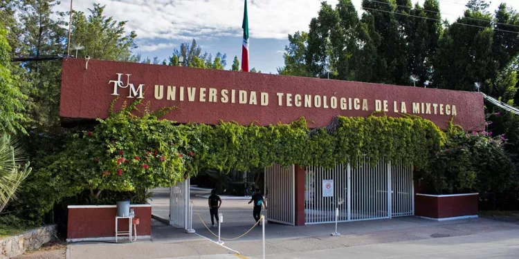 Foto: UTM // La Universidad Tecnológica de la Mixteca se consolida como la mejor casas de estudios superiores de Oaxaca.
