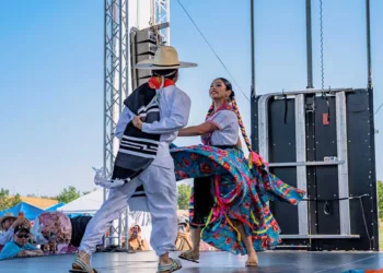 Oaxaqueños en Denver, Colorado reseñan una nostálgica Guelaguetza