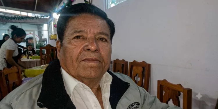 Más de cinco décadas de trayectoria literaria respaldan la obra de Mauro Reyes Mendiola.