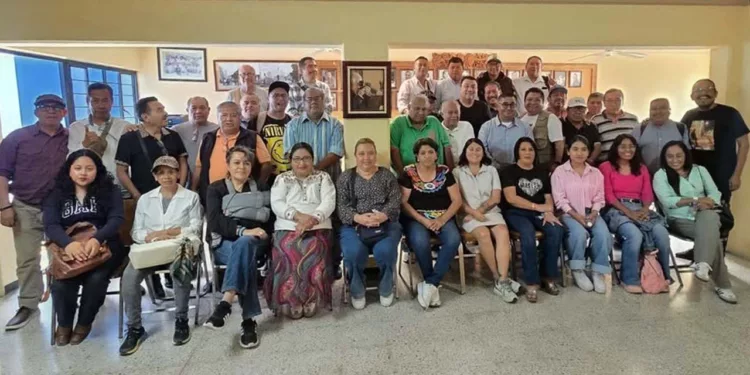 Foto: redes sociales // Periodistas anteponen diferencias por exigencia de castigo por el asesinato artero a Alejandro Leyva.
