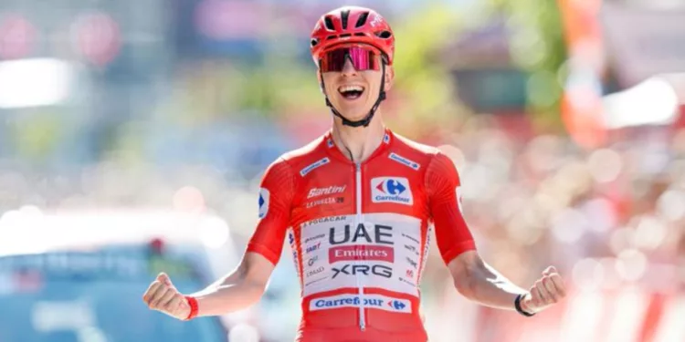 Tadej Pogacar domina la etapa 4 de la Vuelta a España 2026 y consolida su liderato en Andorra
