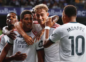 Real Madrid golea 4-1 a la Real Sociedad con hat-trick Mbappé