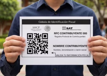 Multa del SAT por no inscribirte al RFC: de cuánto es y qué pasa si tienes 18 años