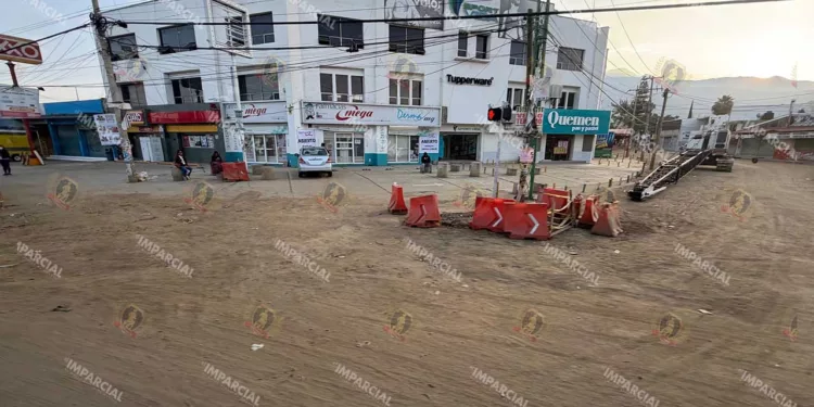 Foto: Adrián Gaytán // La obra en Viguera, al menos 10 meses de dolor de cabeza para los capitalinos.