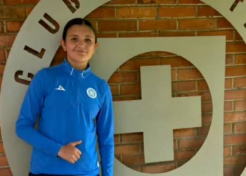 Valentina Vilchis, orgullo oaxaqueño, firma con Cruz Azul Femenil Sub-15