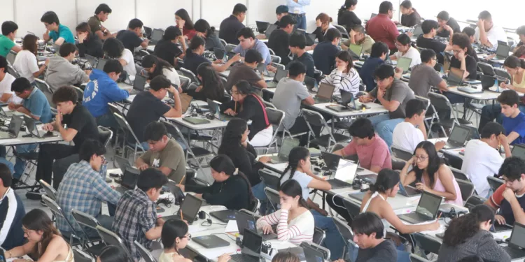 Desiste de examen de control de la UNAM 53 por ciento de aspirantes convocados en Oaxaca
