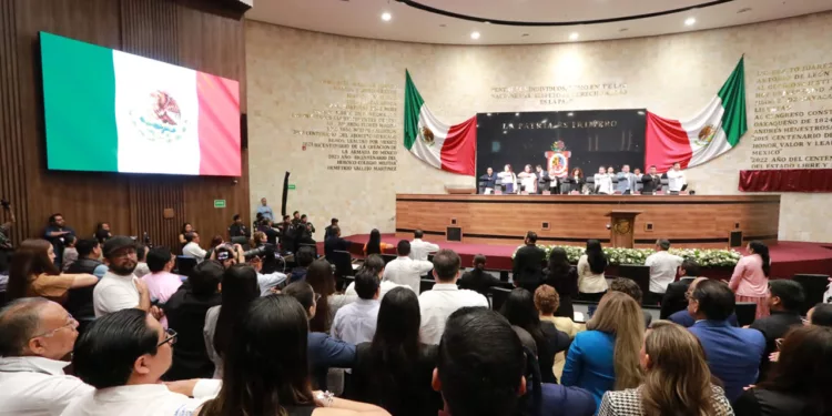 Congreso de Oaxaca faculta a IEEPCO convocar al proceso de elecciones 2026-2027