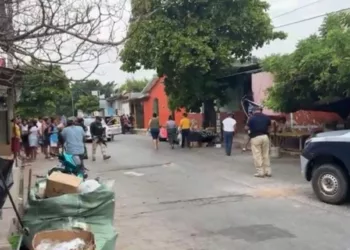 ¡Lo balean frente a su casa! Joven sobrevive a lluvia de plomo en la Séptima Sección de Juchitán