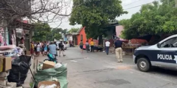¡Lo balean frente a su casa! Joven sobrevive a lluvia de plomo en la Séptima Sección de Juchitán
