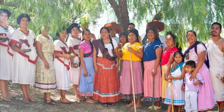 Destaca Nancy Benítez hermandad de los pueblos oaxaqueños en festival “Laniró”